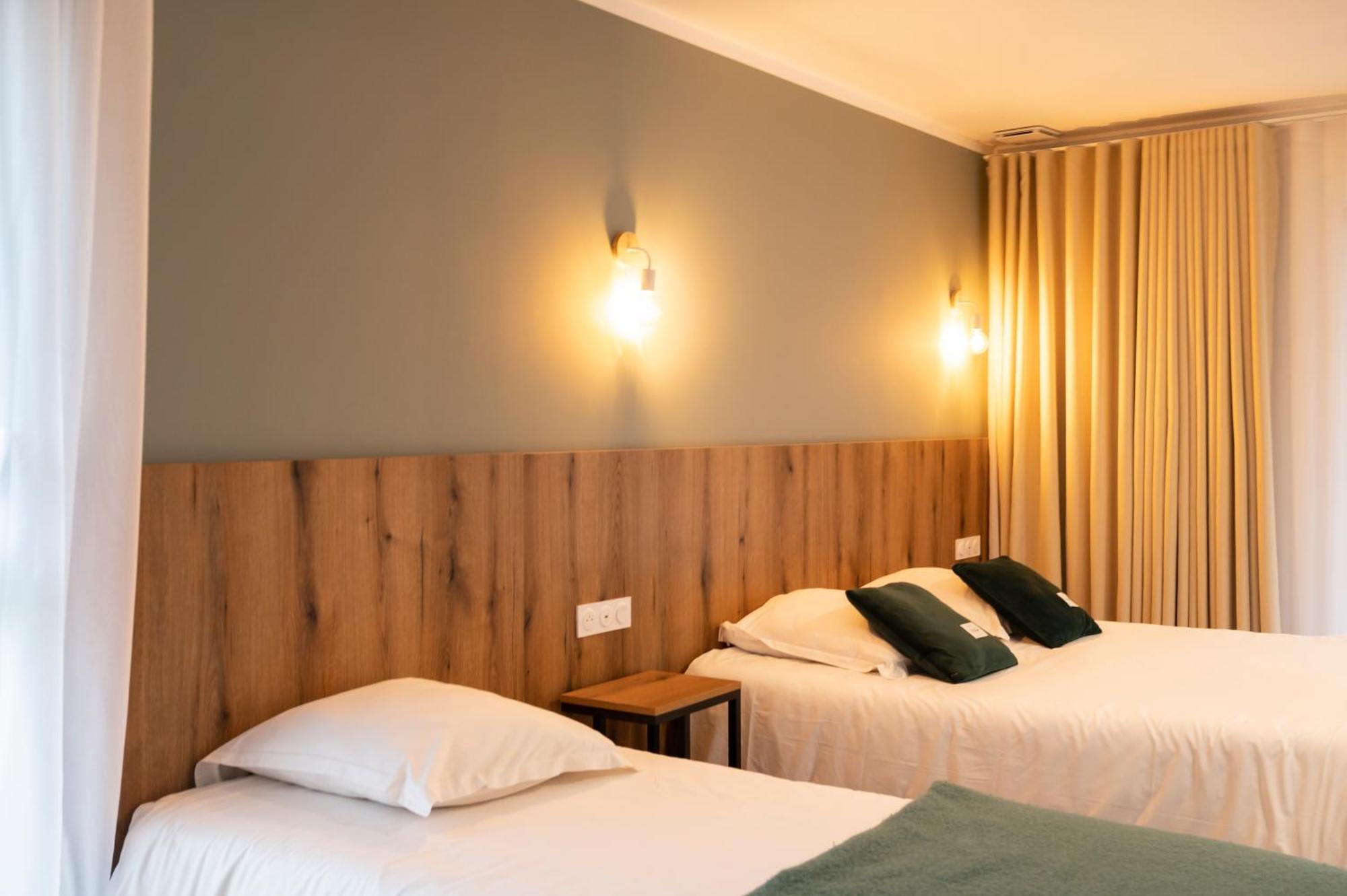 Auberge Les Oliviers Люссиана Экстерьер фото